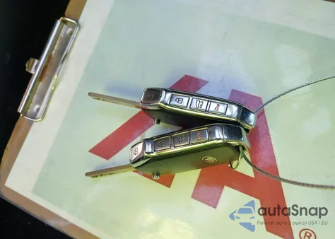 2020 Kia Niro Lx z USA, uszkodzony, nr VIN KNDCB3LCXL5359846